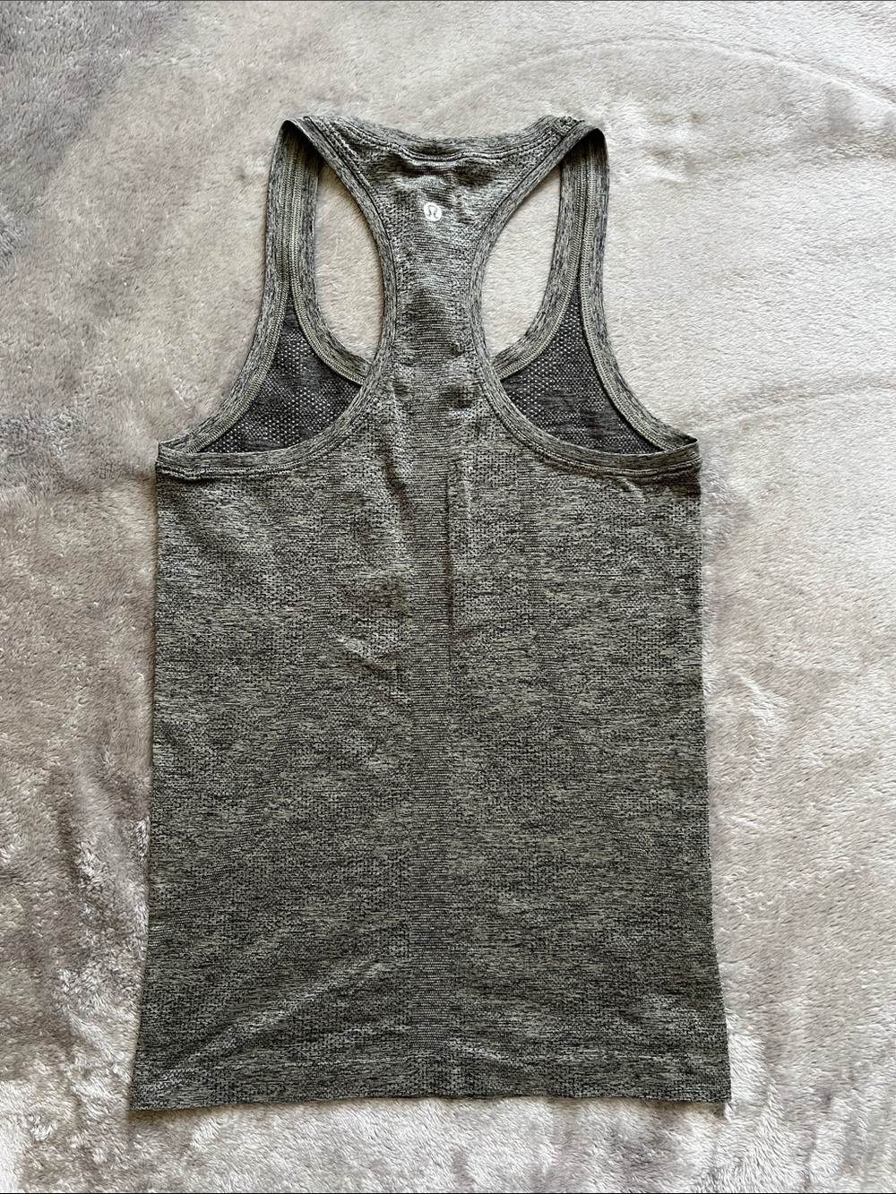 Lululemon Swiftly Tank 2.0 Racerback, hip length, grey/black, size 6